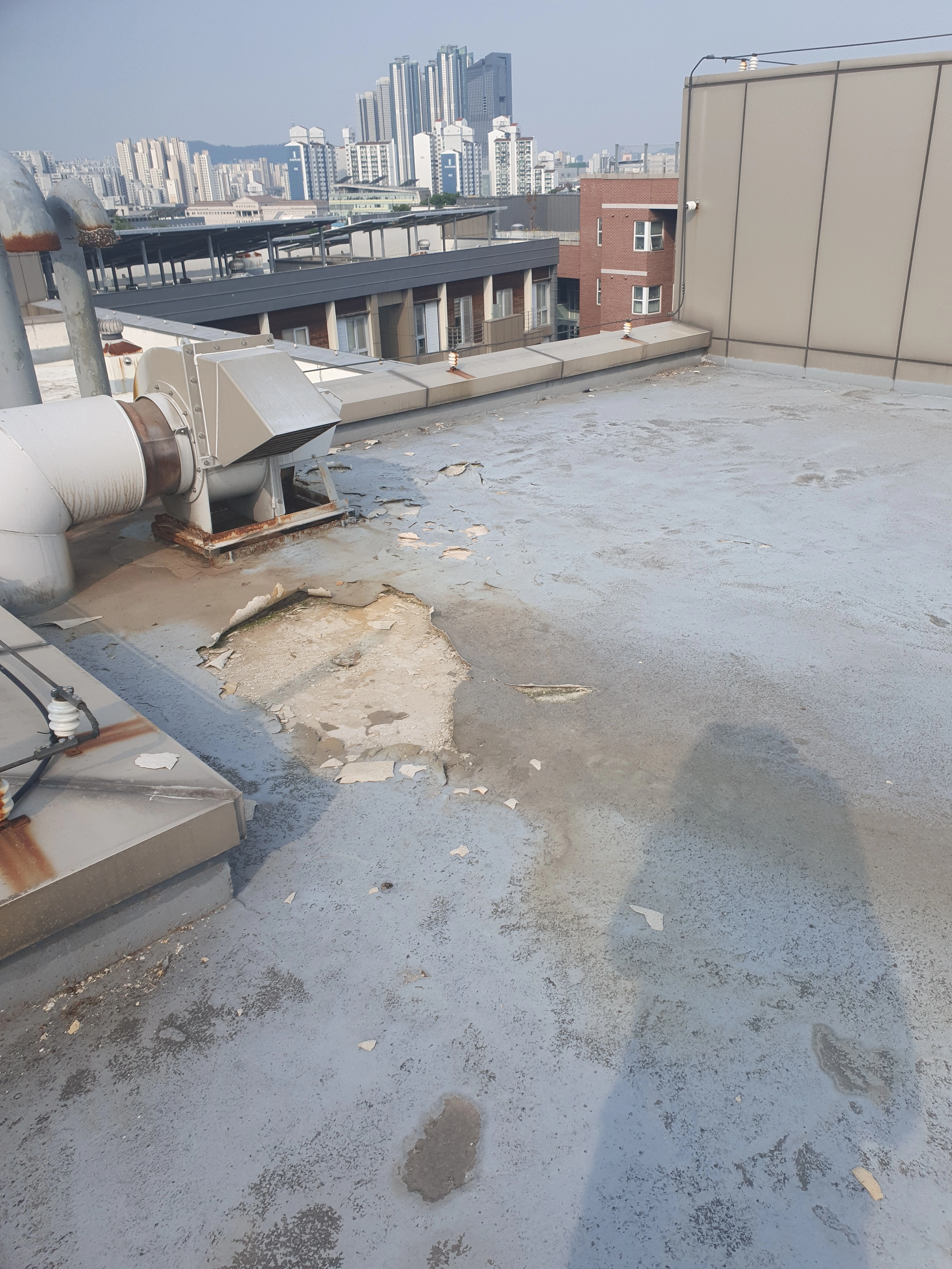 천장 누수 시공 현장 이미지 3